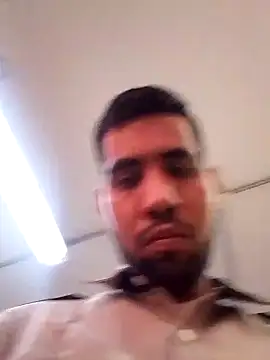 Snapshot of EnriquePersian197 chatting on February 2025 02:04:02 PM EnriquePersian197 online show from February 2025 02:04:02 PM