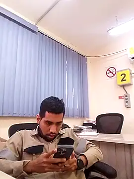 Snapshot of EnriquePersian197 chatting on February 2025 04:21:01 PM EnriquePersian197 online show from February 2025 04:21:01 PM