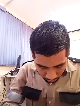 Snapshot of EnriquePersian197 chatting on February 2025 09:14:02 PM EnriquePersian197 online show from February 2025 09:14:02 PM