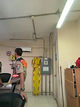 EnriquePersian197 online show from April 2026 12:02:02 AM