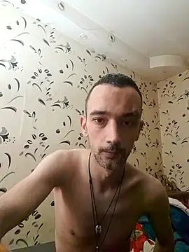 Snapshot of AndreiDts92 chatting on March 2025 08:03:02 PM AndreiDts92 online show from March 2025 08:03:02 PM