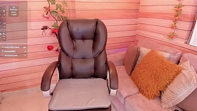 marien thomson  online show from March 2025 01:22:01 AM