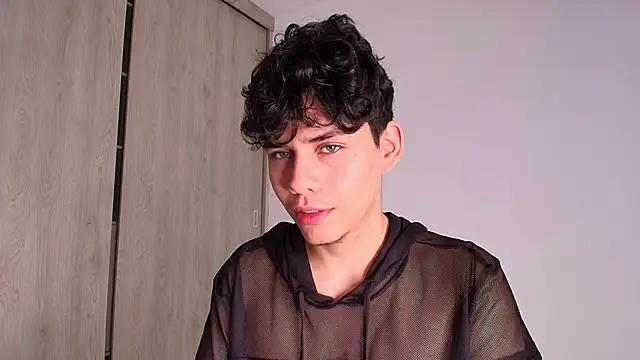 Snapshot of Naytoon__lex chatting on January 2025 01:17:01 PM Naytoon lex online show from January 2025 01:17:01 PM