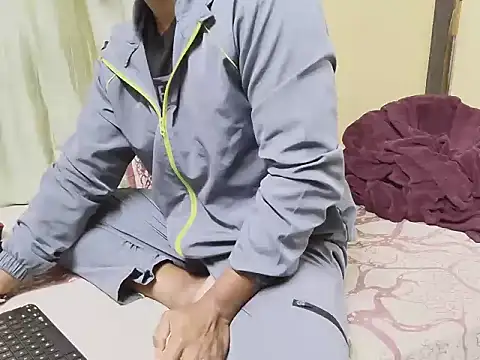 loveboyrp online show from February 2025 01:08:01 PM