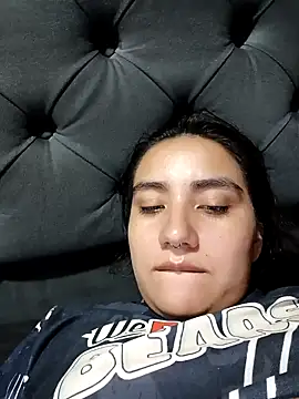 Hellen Alex online show from September 2025 11:04:01 PM