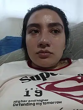 Hellen Alex online show from November 2025 02:29:02 PM