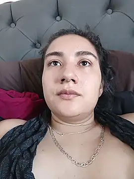 Hellen Alex online show from February 2026 02:00:02 PM