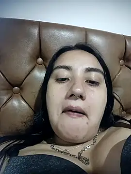 Snapshot of Hellen_Alex chatting on April 2026 01:56:02 PM Hellen Alex online show from April 2026 01:56:02 PM