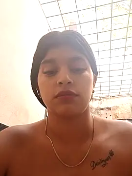 Snapshot of naughty-girl01 chatting on January 2025 02:04:01 PM naughty-girl01 online show from January 2025 02:04:01 PM