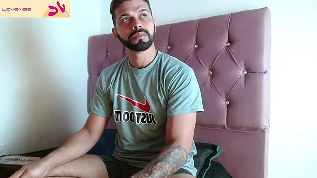 max ashley mds online show from April 2026 01:22:02 PM