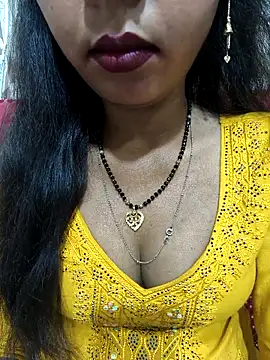 Snapshot of Sharmila-Singh chatting on April 2026 06:16:02 AM Sharmila-Singh online show from April 2026 06:16:02 AM