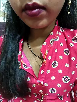 Snapshot of Sharmila-Singh chatting on April 2026 05:04:02 PM Sharmila-Singh online show from April 2026 05:04:02 PM