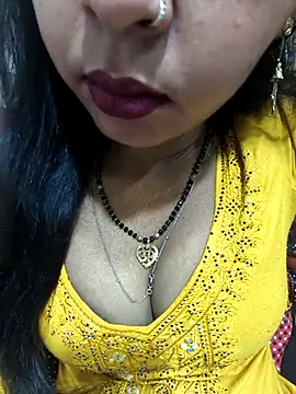 Snapshot of Sharmila-Singh chatting on April 2026 05:10:02 AM Sharmila-Singh online show from April 2026 05:10:02 AM