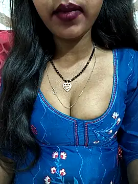 Snapshot of Sharmila-Singh chatting on April 2026 06:38:01 PM Sharmila-Singh online show from April 2026 06:38:01 PM