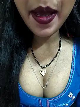 Snapshot of Sharmila-Singh chatting on April 2026 05:44:02 AM Sharmila-Singh online show from April 2026 05:44:02 AM