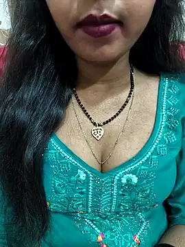 Snapshot of Sharmila-Singh chatting on April 2026 05:41:01 PM Sharmila-Singh online show from April 2026 05:41:01 PM