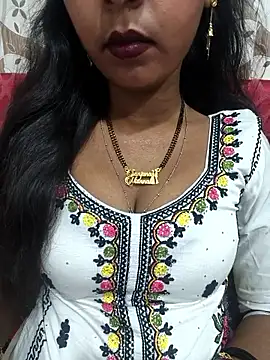 Snapshot of Sharmila-Singh chatting on May 2026 09:58:01 AM Sharmila-Singh online show from May 2026 09:58:01 AM