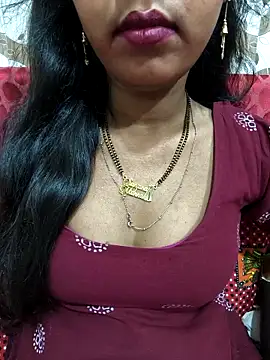 Snapshot of Sharmila-Singh chatting on May 2026 04:04:02 PM Sharmila-Singh online show from May 2026 04:04:02 PM
