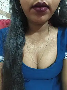 Snapshot of Sharmila-Singh chatting on May 2026 06:14:02 PM Sharmila-Singh online show from May 2026 06:14:02 PM