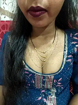 Snapshot of Sharmila-Singh chatting on May 2026 06:44:01 AM Sharmila-Singh online show from May 2026 06:44:01 AM