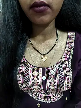 Snapshot of Sharmila-Singh chatting on May 2026 06:42:02 PM Sharmila-Singh online show from May 2026 06:42:02 PM