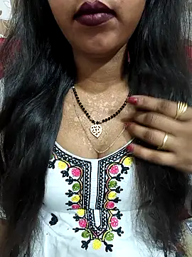 Snapshot of Sharmila-Singh chatting on June 2026 06:48:01 AM Sharmila-Singh online show from June 2026 06:48:01 AM
