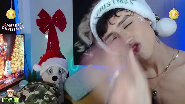 maxiy 001 online show from December 2024 09:11:01 AM