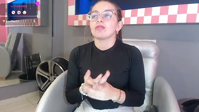  isaabellaa online show from March 2025 02:33:02 PM