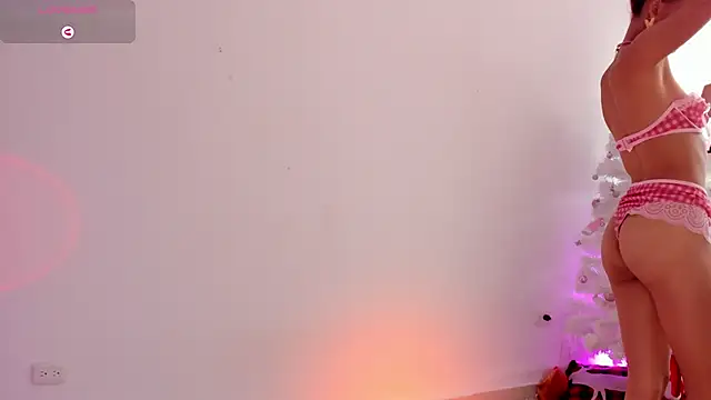 wendymoah online show from January 2025 09:54:01 PM