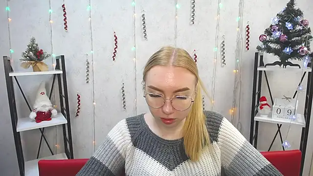 BeatriceFly online show from January 2025 12:41:01 PM