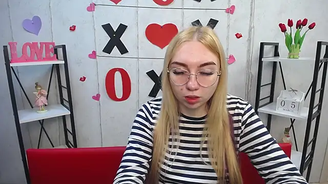 BeatriceFly online show from March 2025 06:12:02 AM