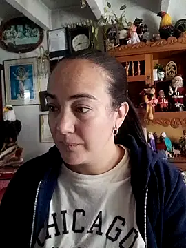 skayhot  online show from December 2025 01:15:01 PM