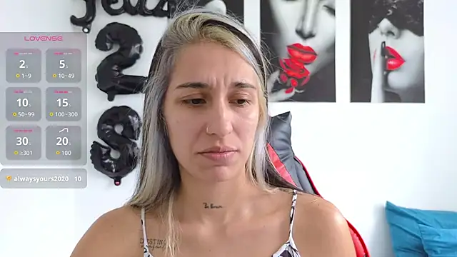 tammyandrade  online show from October 2025 03:54:01 PM