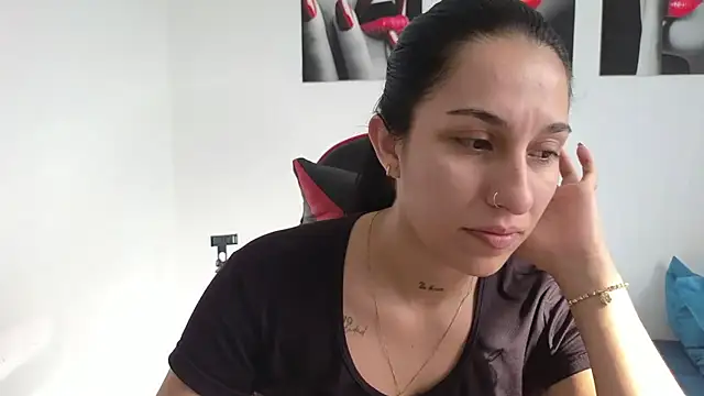 Snapshot of tammyandrade_ chatting on July 2026 01:50:01 PM tammyandrade online show from July 2026 01:50:01 PM