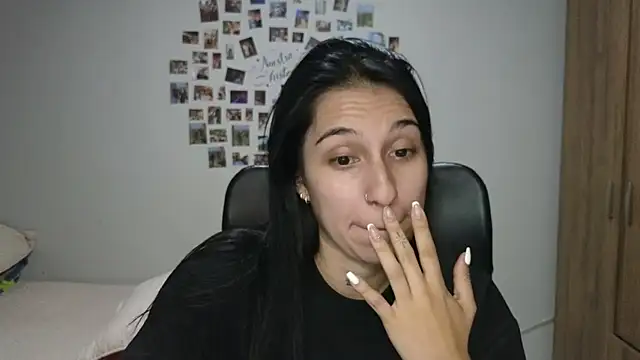 Snapshot of tammyandrade_ chatting on July 2026 04:12:01 PM tammyandrade online show from July 2026 04:12:01 PM