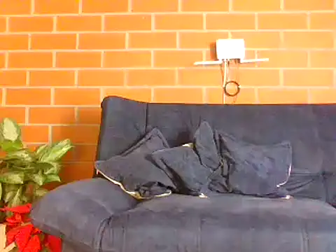 hanna beili online show from December 2024 05:42:01 PM