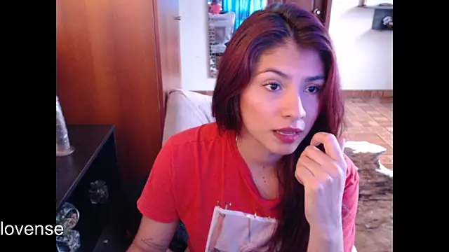 Snapshot of hanna_beili chatting on May 2026 06:14:02 PM hanna beili online show from May 2026 06:14:02 PM