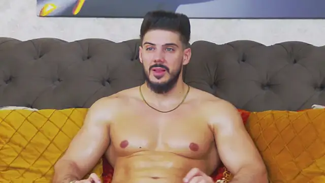 Snapshot of DustinKeent chatting on February 2026 06:10:02 AM DustinKeent online show from February 2026 06:10:02 AM