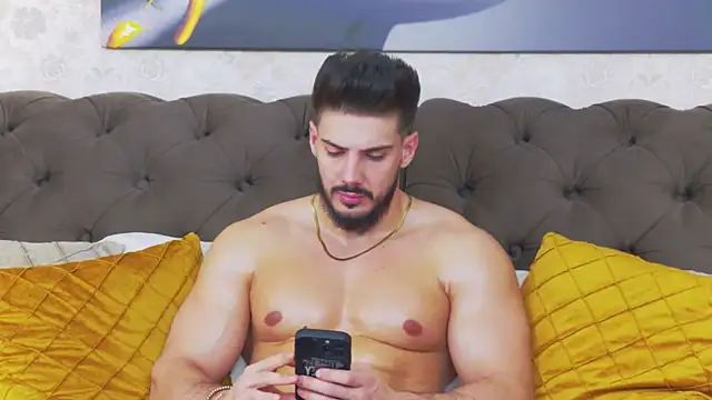 Snapshot of DustinKeent chatting on February 2026 04:30:01 AM DustinKeent online show from February 2026 04:30:01 AM