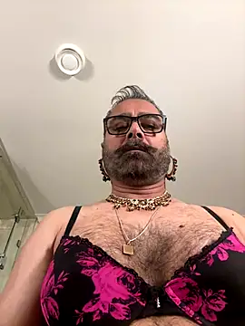 Snapshot of Desibabe69 chatting on December 2025 03:56:01 AM Desibabe69 online show from December 2025 03:56:01 AM