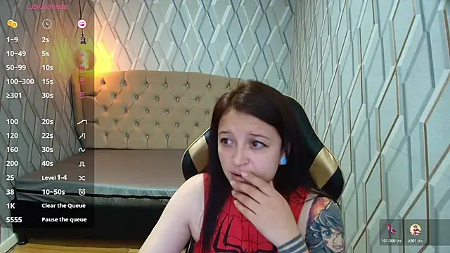 sweetstrawberryx online show from August 2026 01:36:01 PM