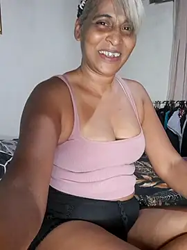 Goodgirlsue 77 online show from February 2026 06:15:01 PM