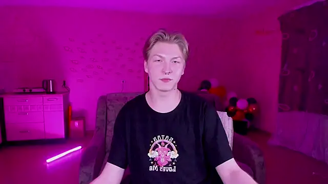 TheMikeSever online show from January 2025 06:40:01 PM