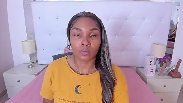 Snapshot of Isla_Scott chatting on February 2026 11:28:01 AM Isla Scott online show from February 2026 11:28:01 AM