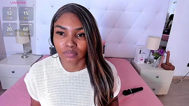 Snapshot of Isla_Scott chatting on February 2026 11:31:02 AM Isla Scott online show from February 2026 11:31:02 AM