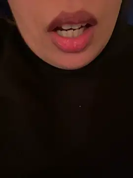 Snapshot of Samarr_9and chatting on January 2025 10:41:02 AM Samarr 9and online show from January 2025 10:41:02 AM