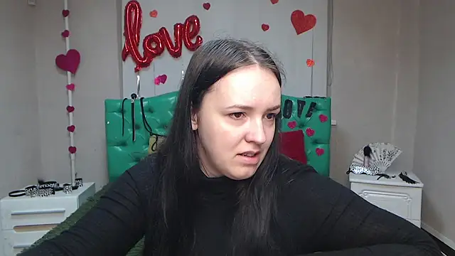 IsabelBlackberry online show from March 2025 06:05:01 AM