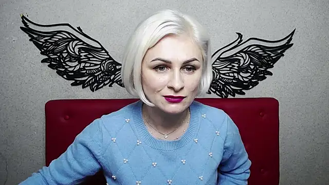 OliviaHorst online show from February 2025 12:17:02 PM