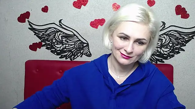 OliviaHorst online show from March 2025 12:41:01 PM