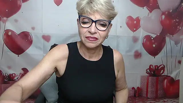 Snapshot of EllaBonito chatting on July 2026 03:03:02 PM EllaBonito online show from July 2026 03:03:02 PM